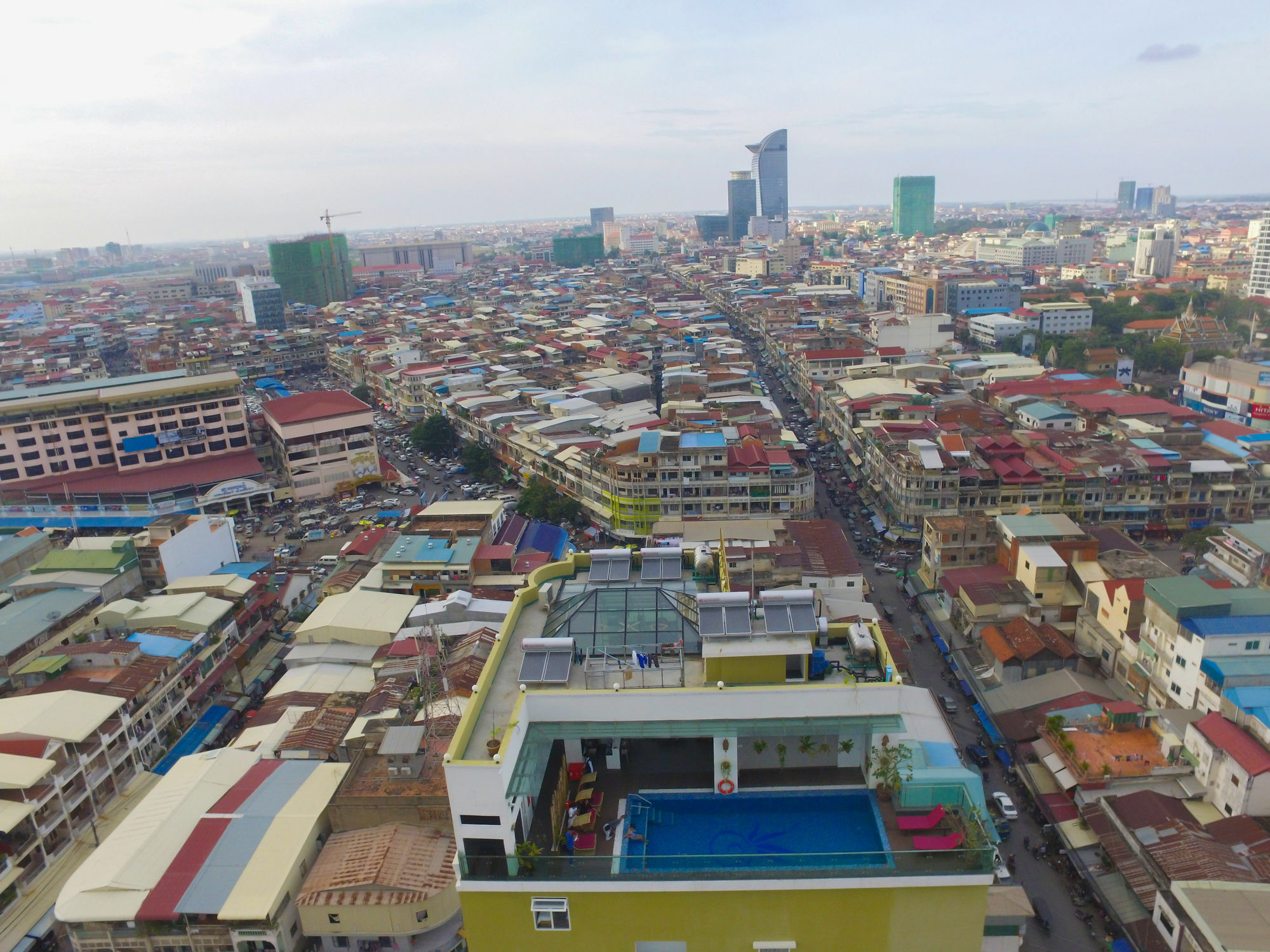 Orussey One Hotel & Apartment Phnom Penh Zewnętrze zdjęcie