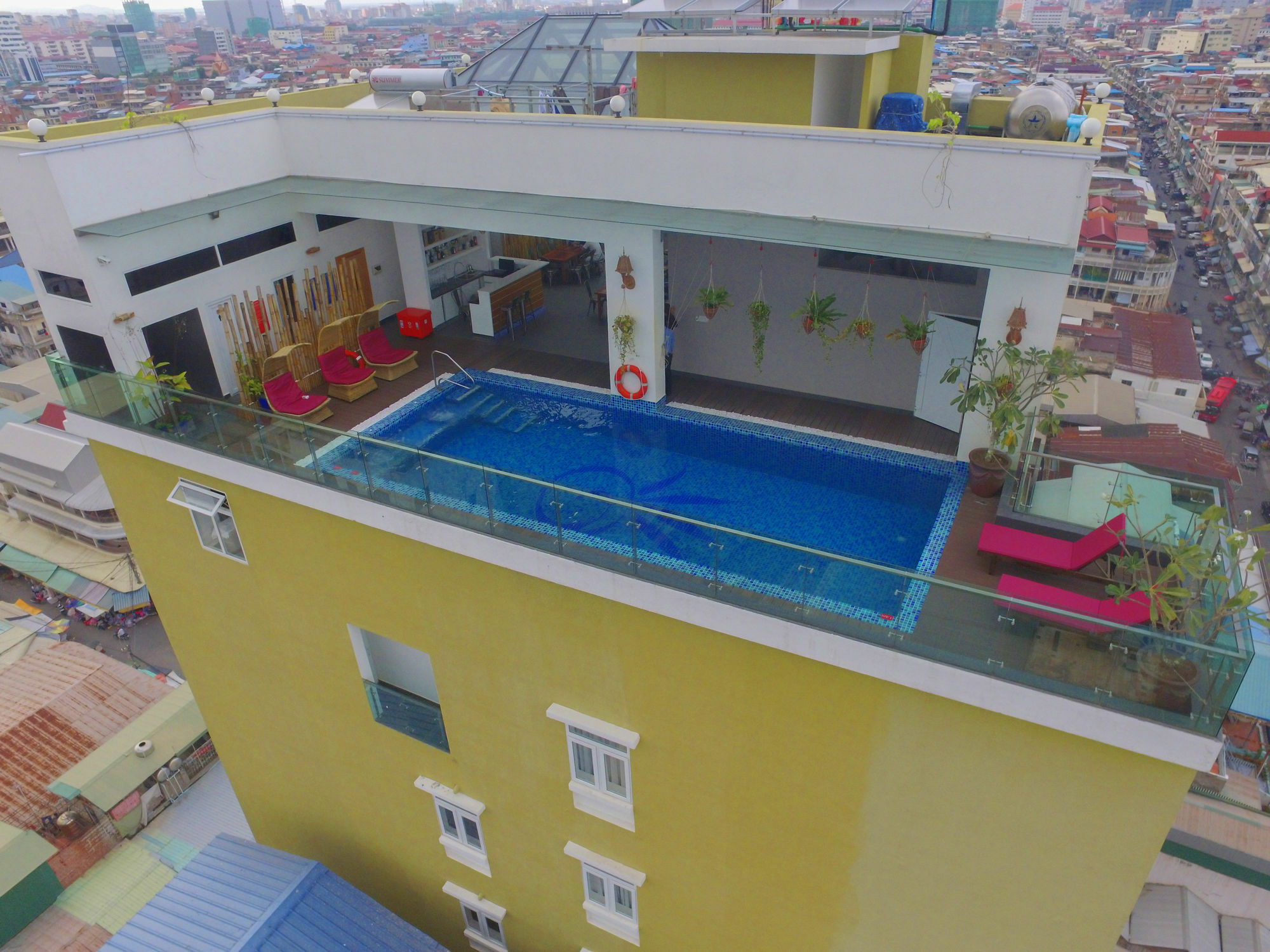 Orussey One Hotel & Apartment Phnom Penh Zewnętrze zdjęcie